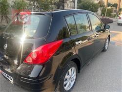 نيسان فيرسا